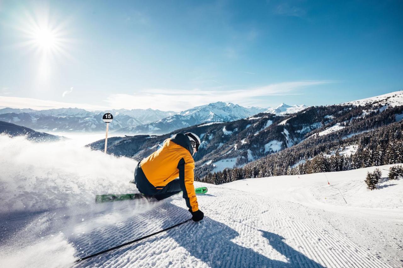 Lake View Lodges By We Rent, Summercard Included Zell am See Esterno foto