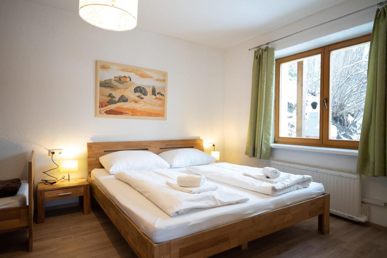 Lake View Lodges By We Rent, Summercard Included Zell am See Esterno foto